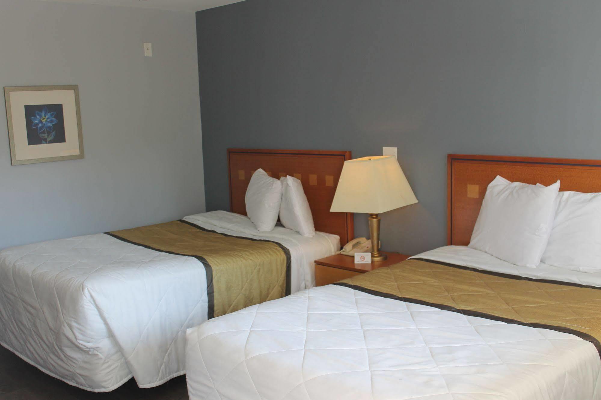 Budgetel Inn And Suites Atlanta Midtown Екстериор снимка